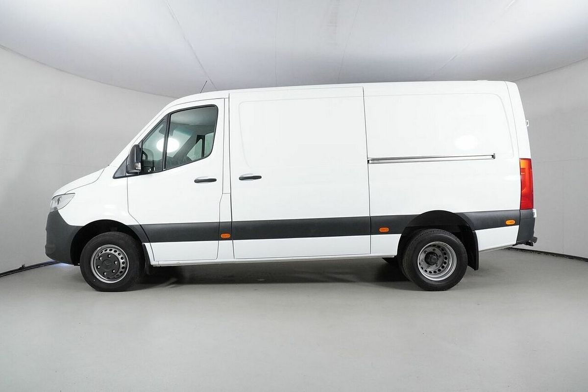 2023 Mercedes-Benz Sprinter 519CDI VS30 MWB RWD (5.0T) 907 MY22