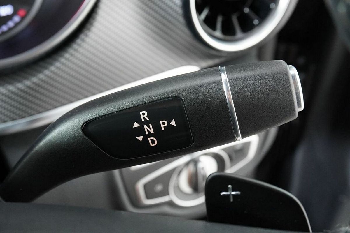 2023 Mercedes-Benz V300D 300 D Avantgarde MWB 447 MY22