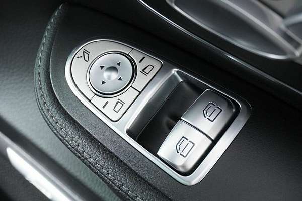 2023 Mercedes-Benz V300D 300 D Avantgarde MWB 447 MY22