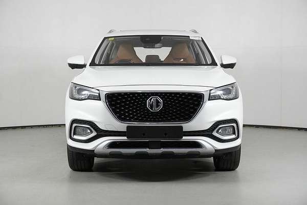 2022 MG HS Essence SAS23 MY22