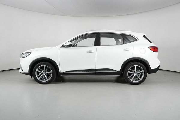 2022 MG HS Essence SAS23 MY22
