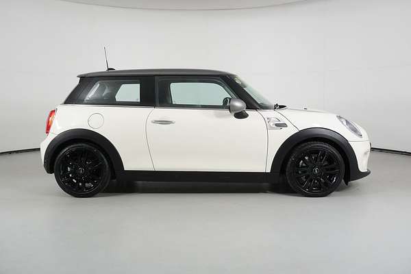 2017 MINI Cooper F56