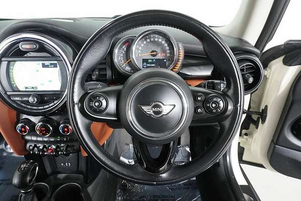 2017 MINI Cooper F56
