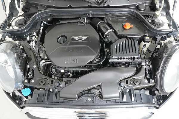 2017 MINI Cooper F56