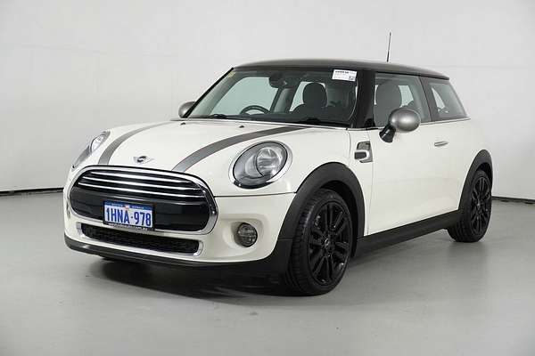 2017 MINI Cooper F56