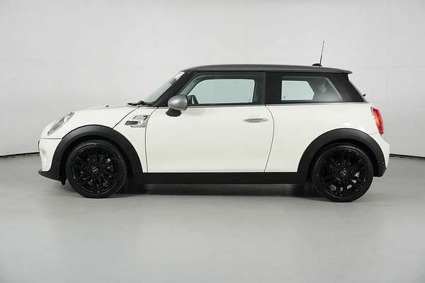 2017 MINI Cooper F56