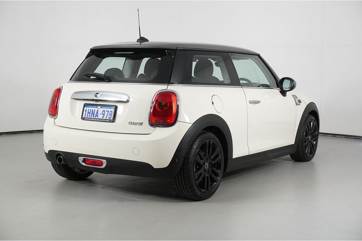 2017 MINI Cooper F56