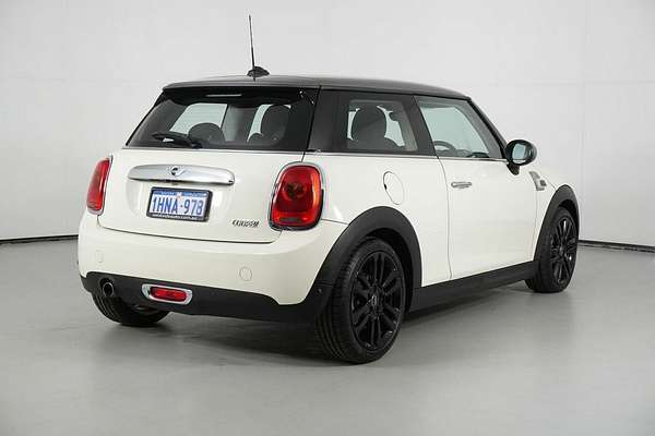2017 MINI Cooper F56