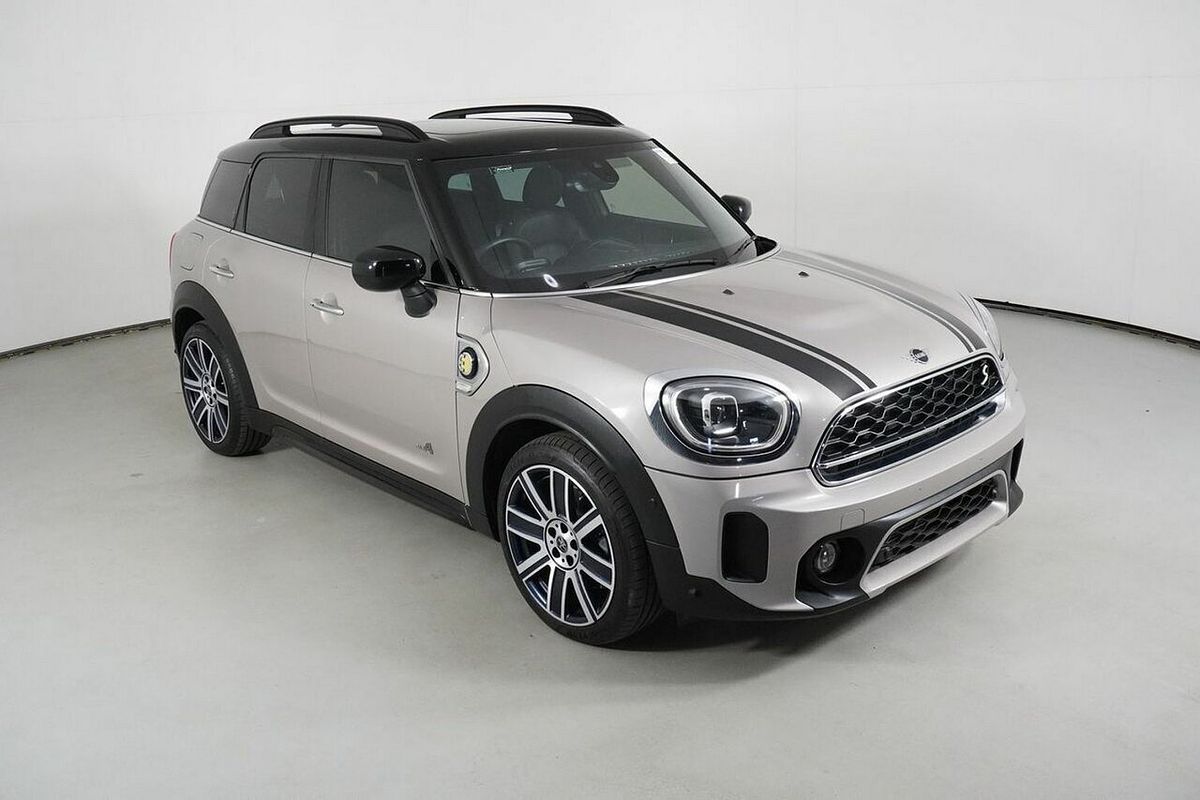 2022 MINI Countryman Cooper SE ALL4 Mini Yours (hb) F60