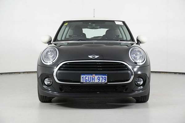 2017 MINI One F56