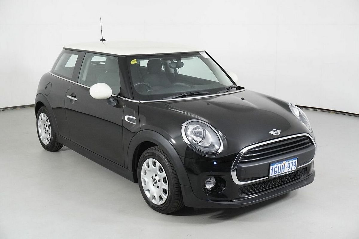 2017 MINI One F56