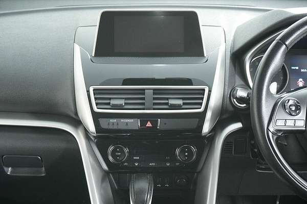 2017 Mitsubishi Eclipse Cross LS (2WD) YA