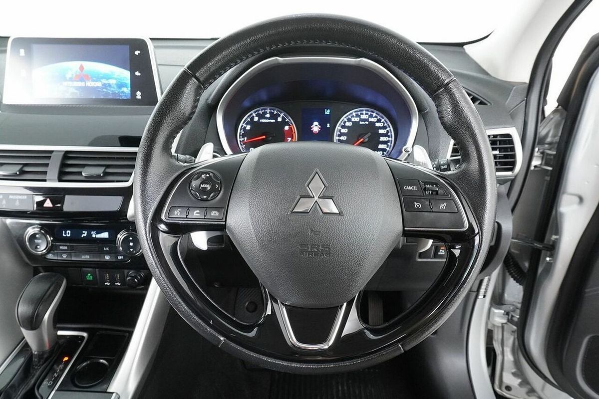 2017 Mitsubishi Eclipse Cross LS (2WD) YA