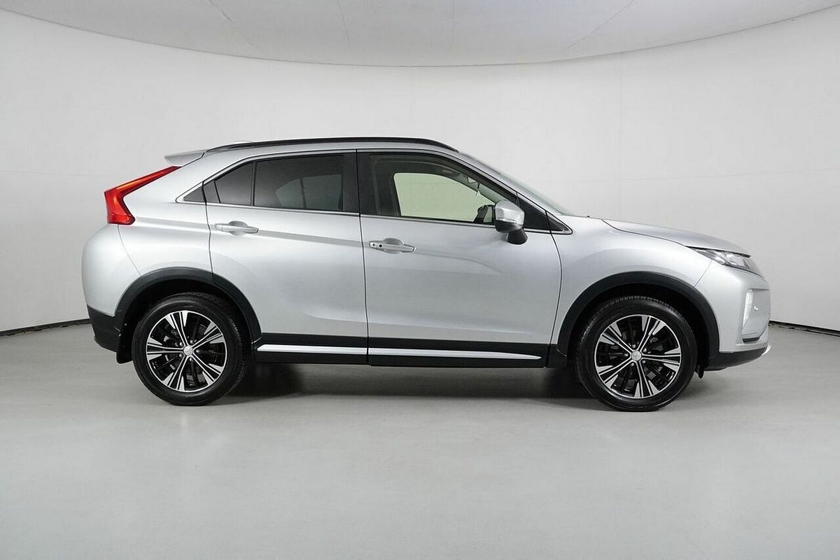 2017 Mitsubishi Eclipse Cross LS (2WD) YA