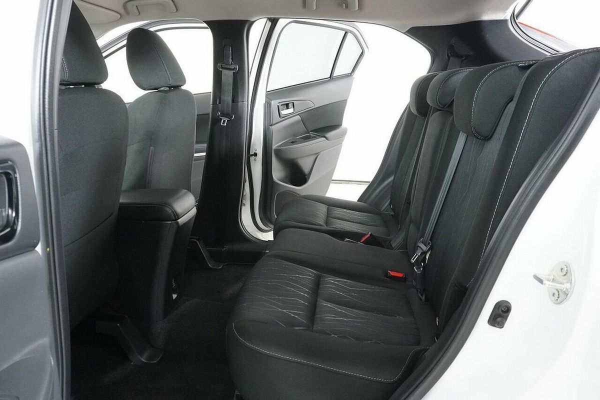 2018 Mitsubishi Eclipse Cross LS (2WD) YA MY18
