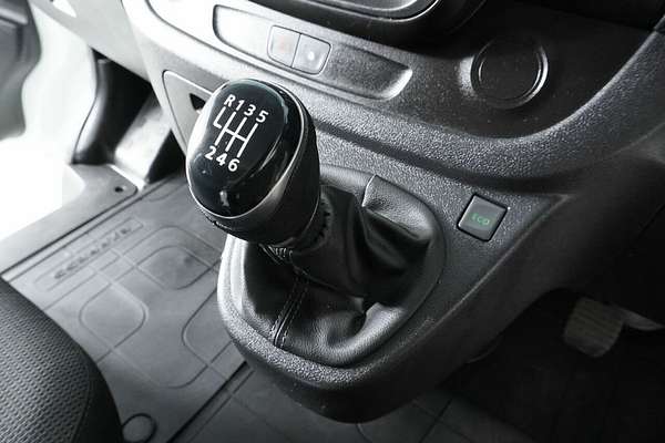 2021 Mitsubishi Express GLX LWB SN MY22
