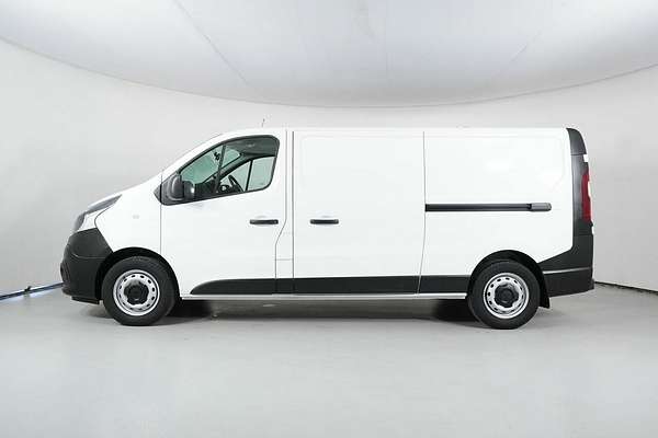2021 Mitsubishi Express GLX LWB SN MY22