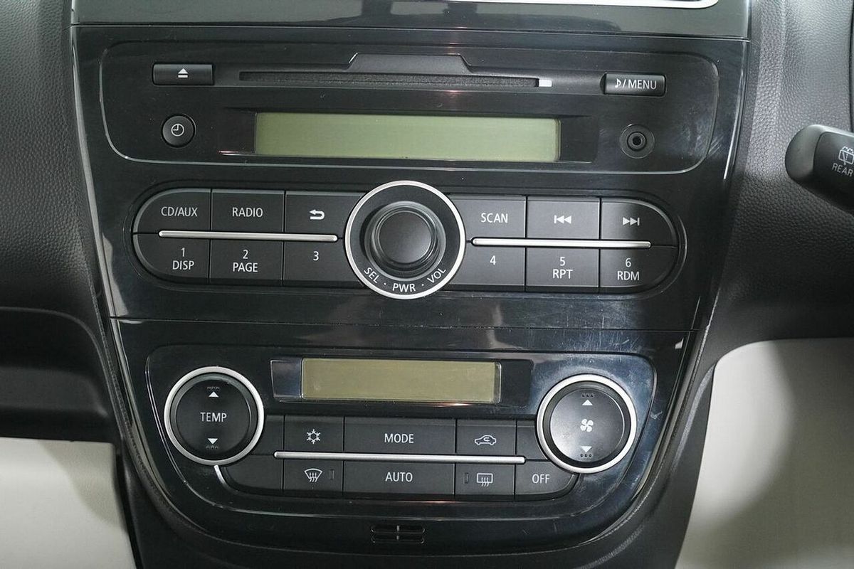 2013 Mitsubishi Mirage LS LA