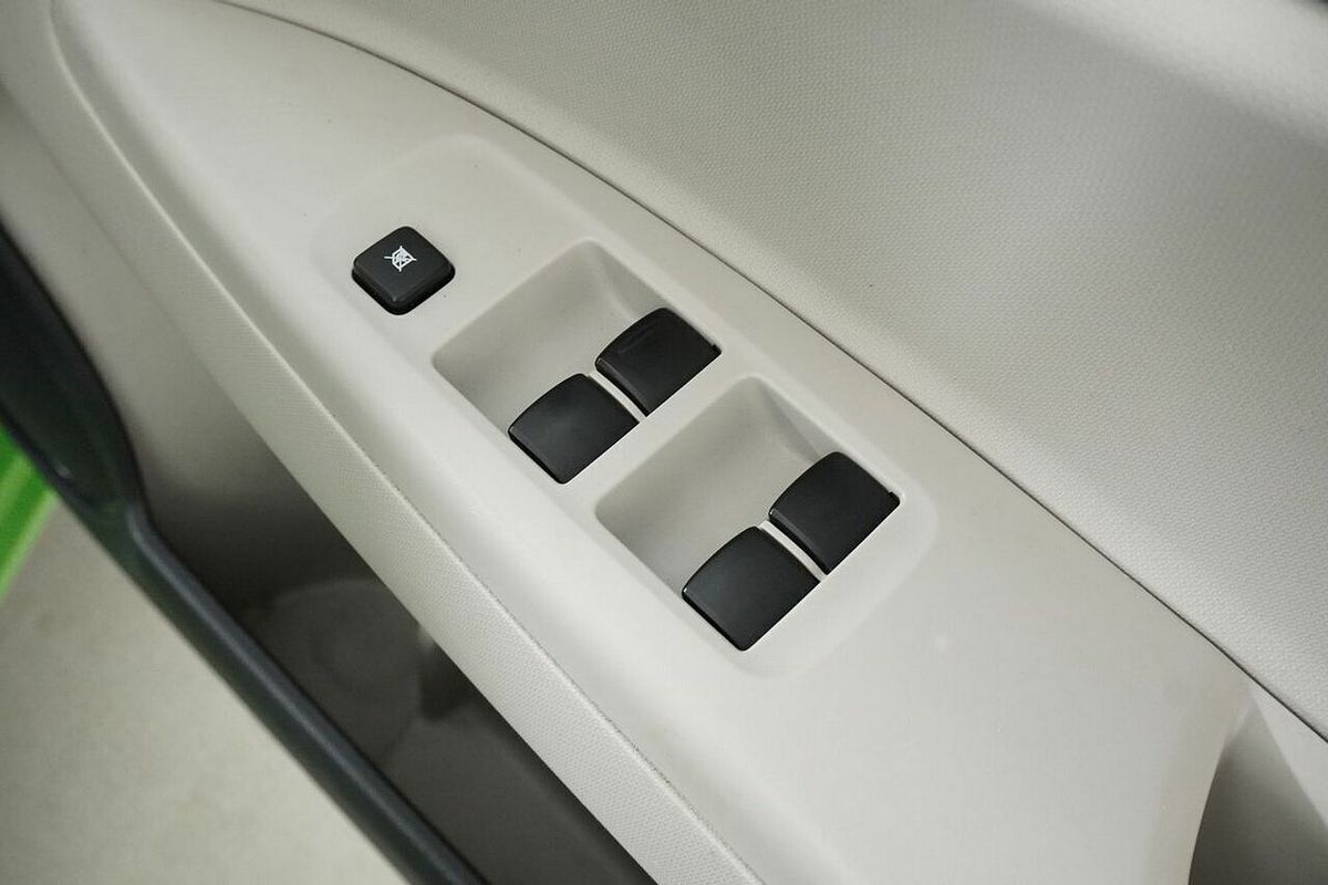 2013 Mitsubishi Mirage LS LA