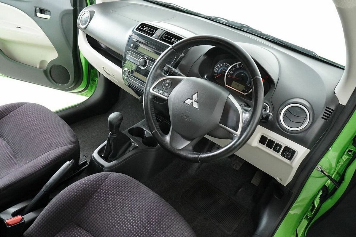 2013 Mitsubishi Mirage LS LA