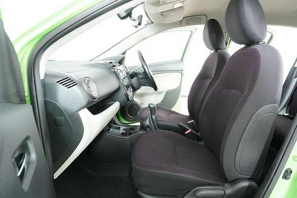 2013 Mitsubishi Mirage LS LA