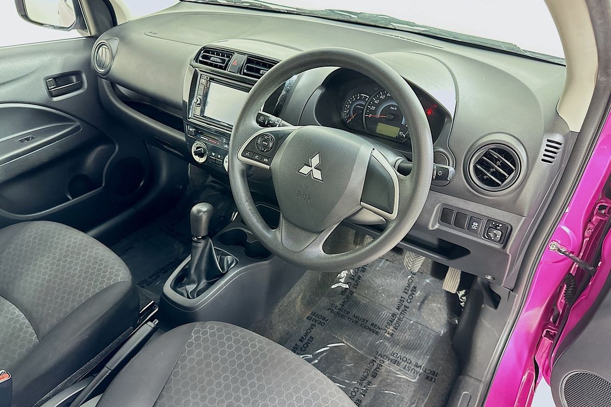 2015 Mitsubishi Mirage ES LA MY15