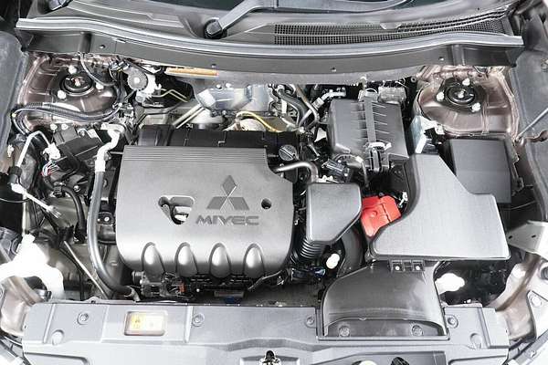 2021 Mitsubishi Outlander ES 7 Seat (2WD) ZL MY21