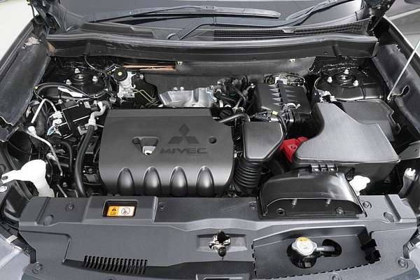 2020 Mitsubishi Outlander ES 7 Seat (AWD) ZL MY20