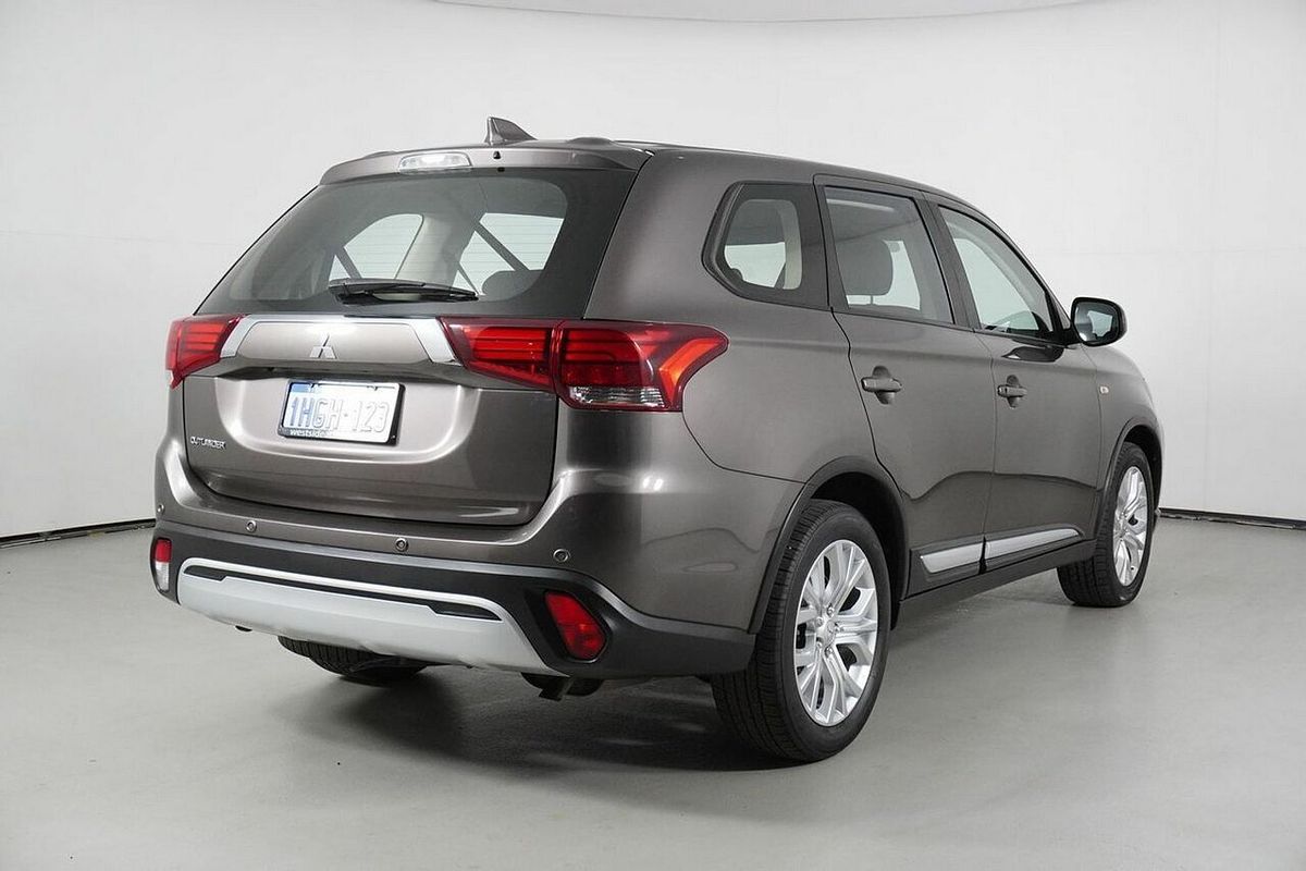 2021 Mitsubishi Outlander ES 7 Seat (2WD) ZL MY21