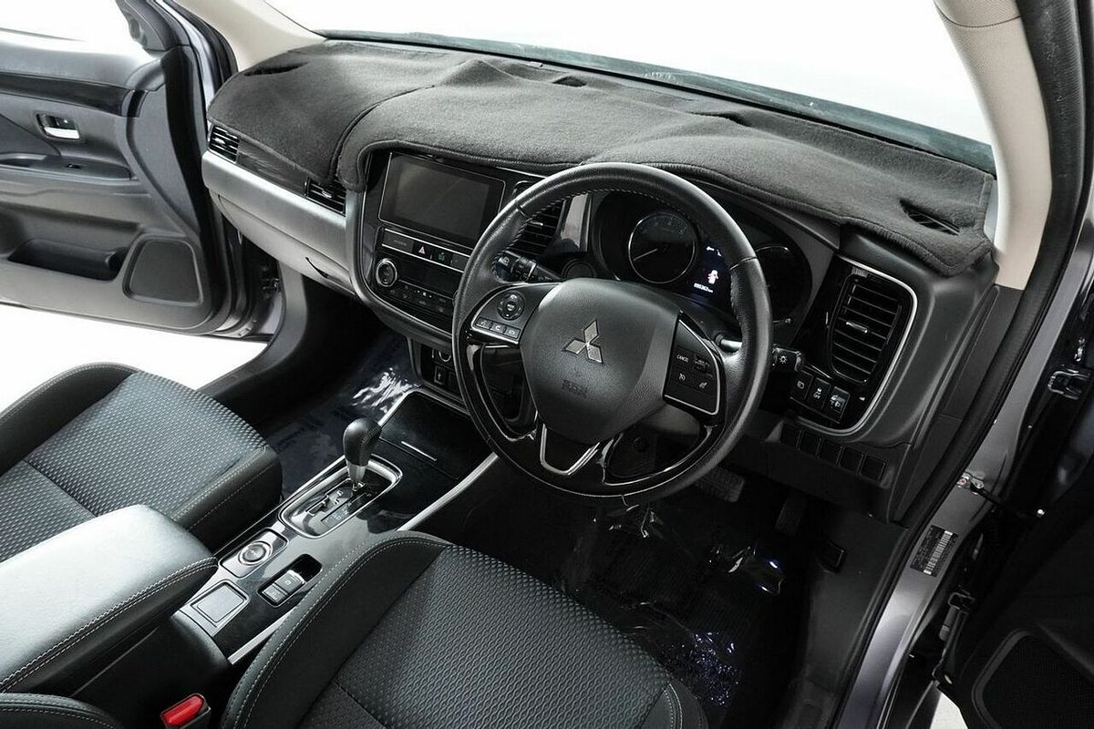 2018 Mitsubishi Outlander LS 7 Seat (AWD) ZL MY19