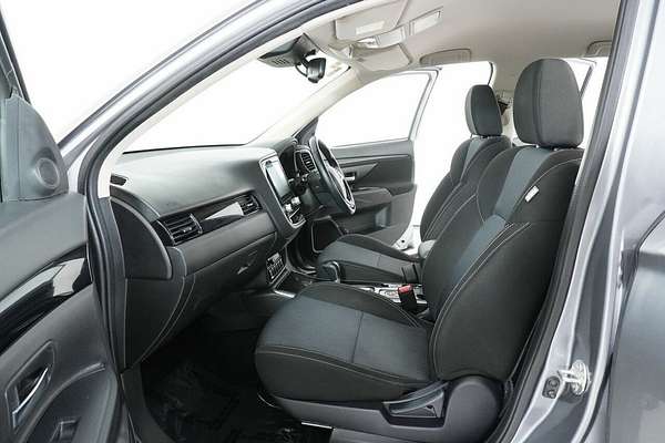 2021 Mitsubishi Outlander ES 7 Seat (AWD) ZL MY21