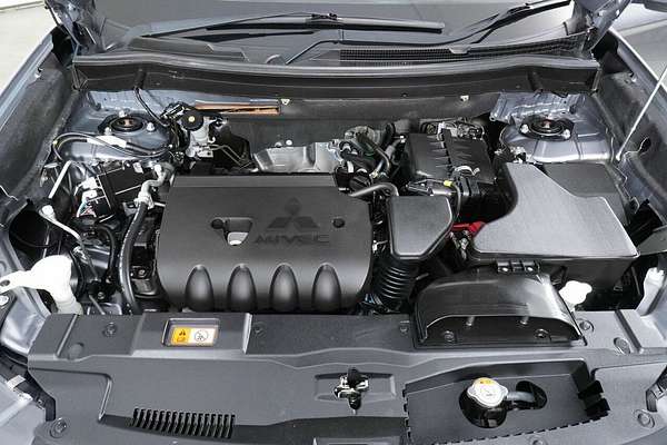 2018 Mitsubishi Outlander LS 7 Seat (AWD) ZL MY19