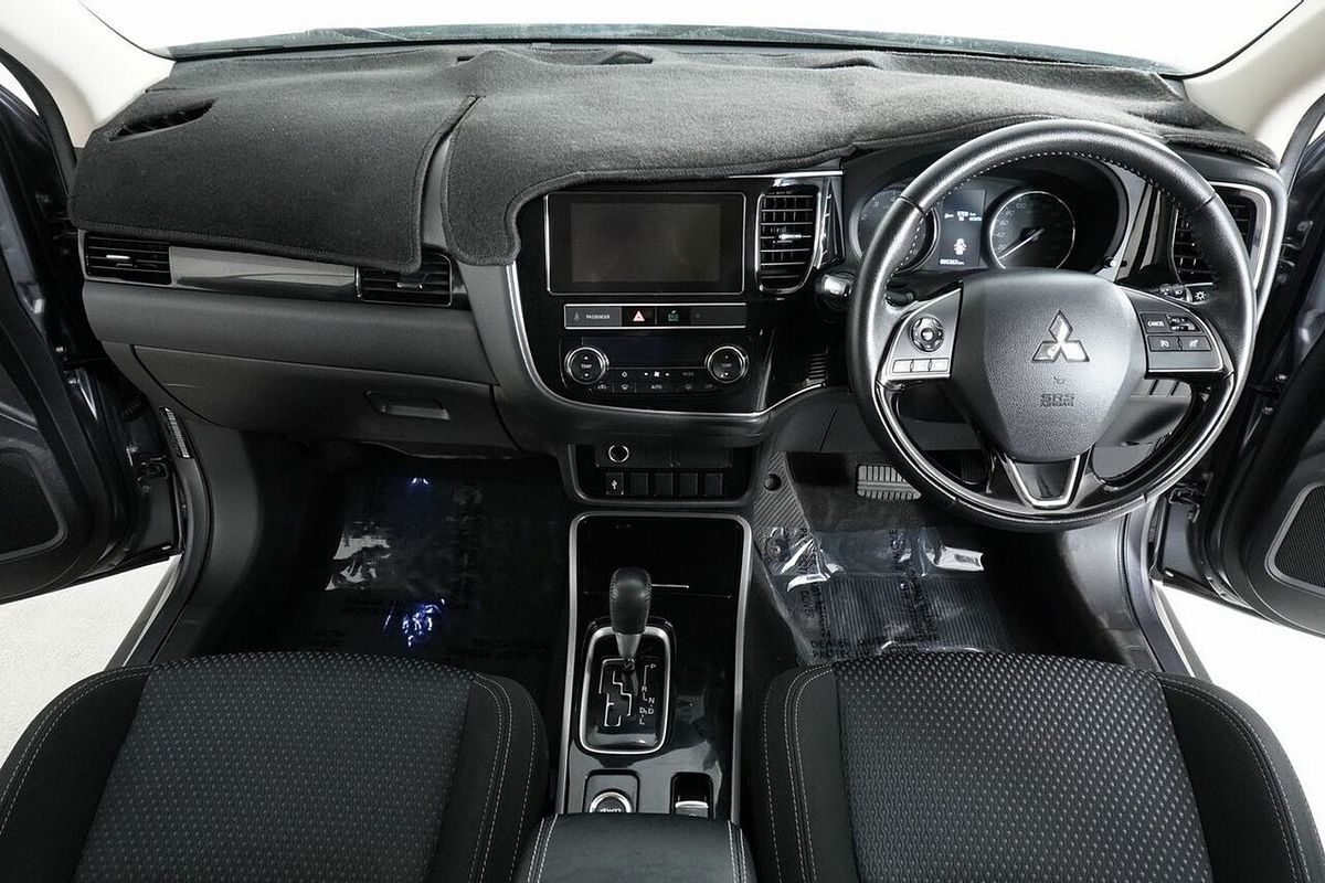 2018 Mitsubishi Outlander LS 7 Seat (AWD) ZL MY19
