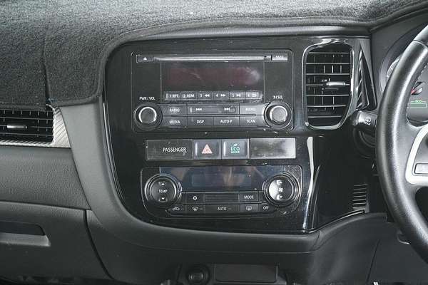 2013 Mitsubishi Outlander ES (4x2) ZJ