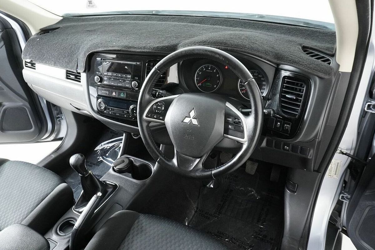2013 Mitsubishi Outlander ES (4x2) ZJ