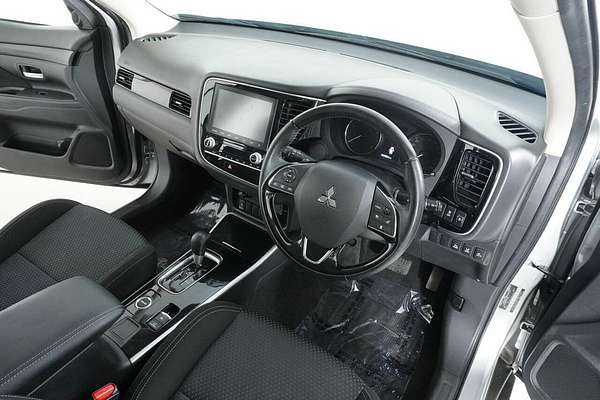 2021 Mitsubishi Outlander ES 7 Seat (AWD) ZL MY21