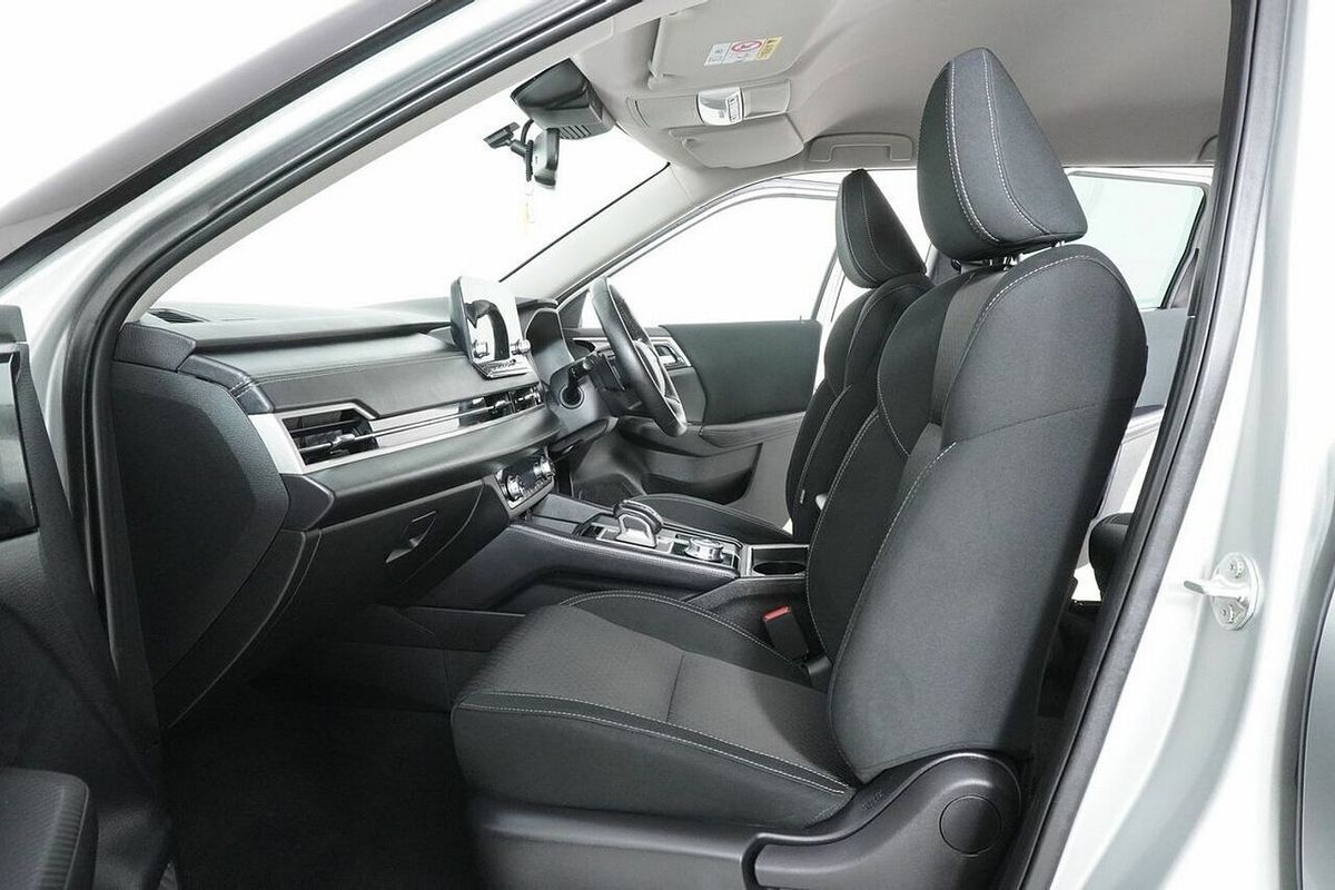 2022 Mitsubishi Outlander LS 7 Seat (AWD) ZM MY22.5
