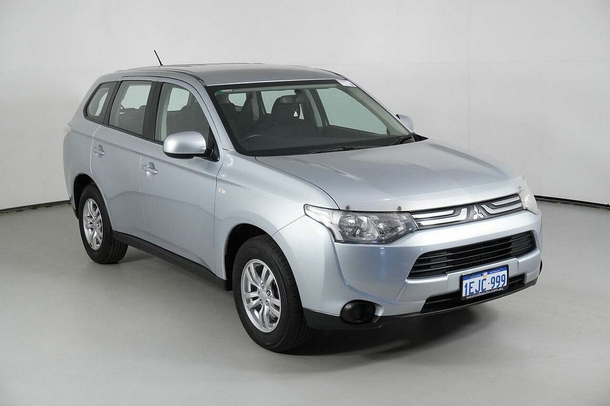 2013 Mitsubishi Outlander ES (4x2) ZJ