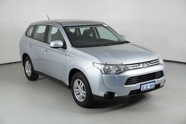 2013 Mitsubishi Outlander ES (4x2) ZJ