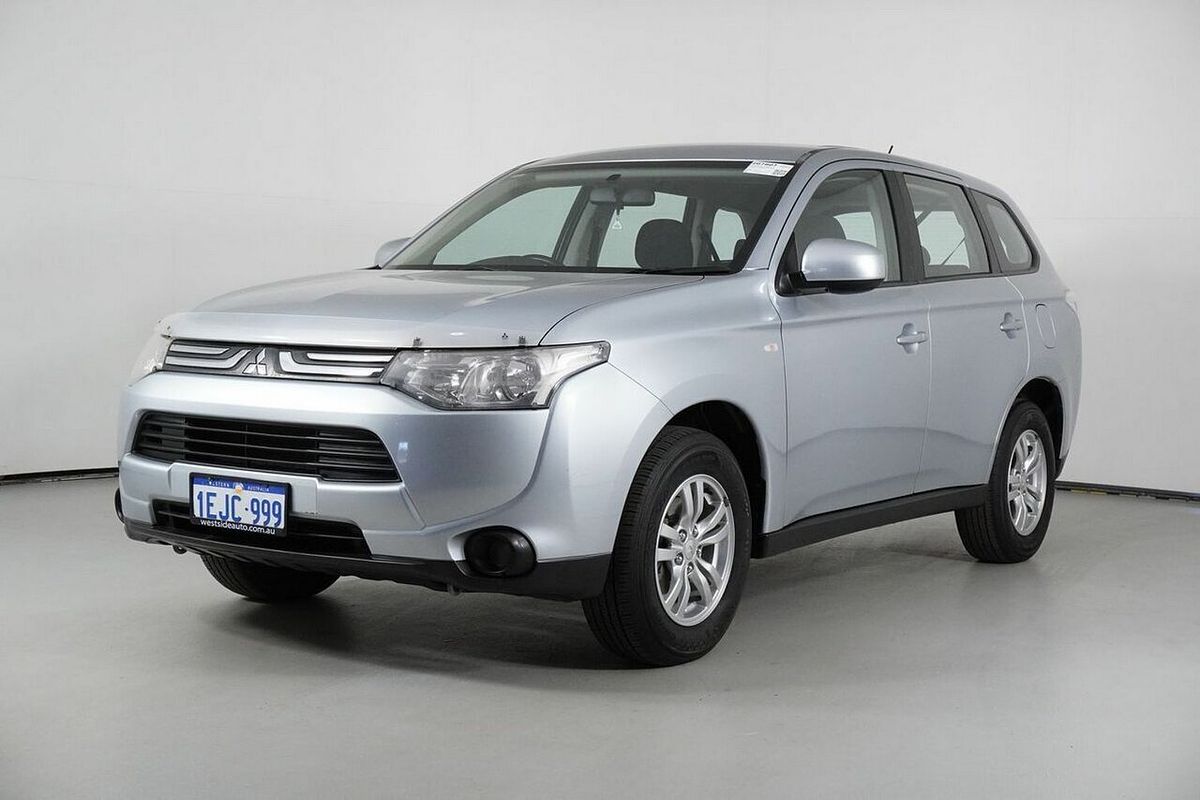 2013 Mitsubishi Outlander ES (4x2) ZJ