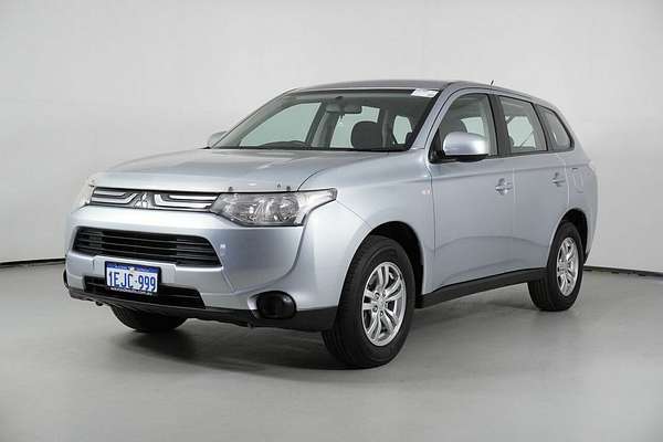 2013 Mitsubishi Outlander ES (4x2) ZJ