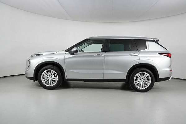 2022 Mitsubishi Outlander LS 7 Seat (AWD) ZM MY22.5