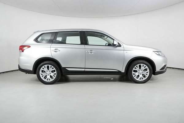 2021 Mitsubishi Outlander ES 7 Seat (AWD) ZL MY21