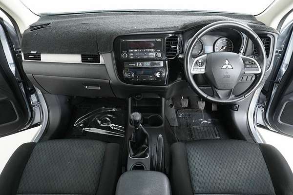 2013 Mitsubishi Outlander ES (4x2) ZJ