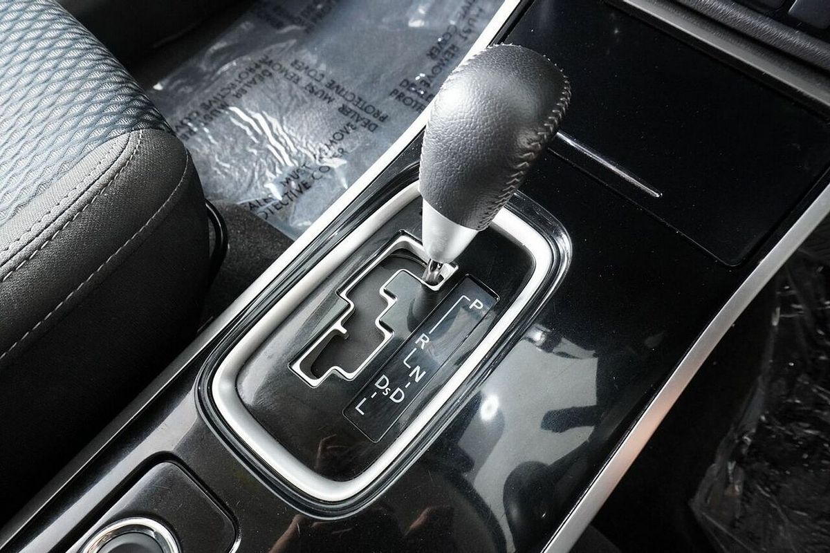 2020 Mitsubishi Outlander ES 7 Seat (AWD) ZL MY20