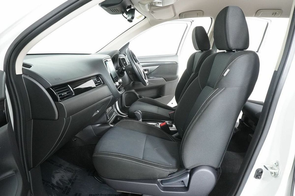 2021 Mitsubishi Outlander ES 7 Seat (2WD) ZL MY21