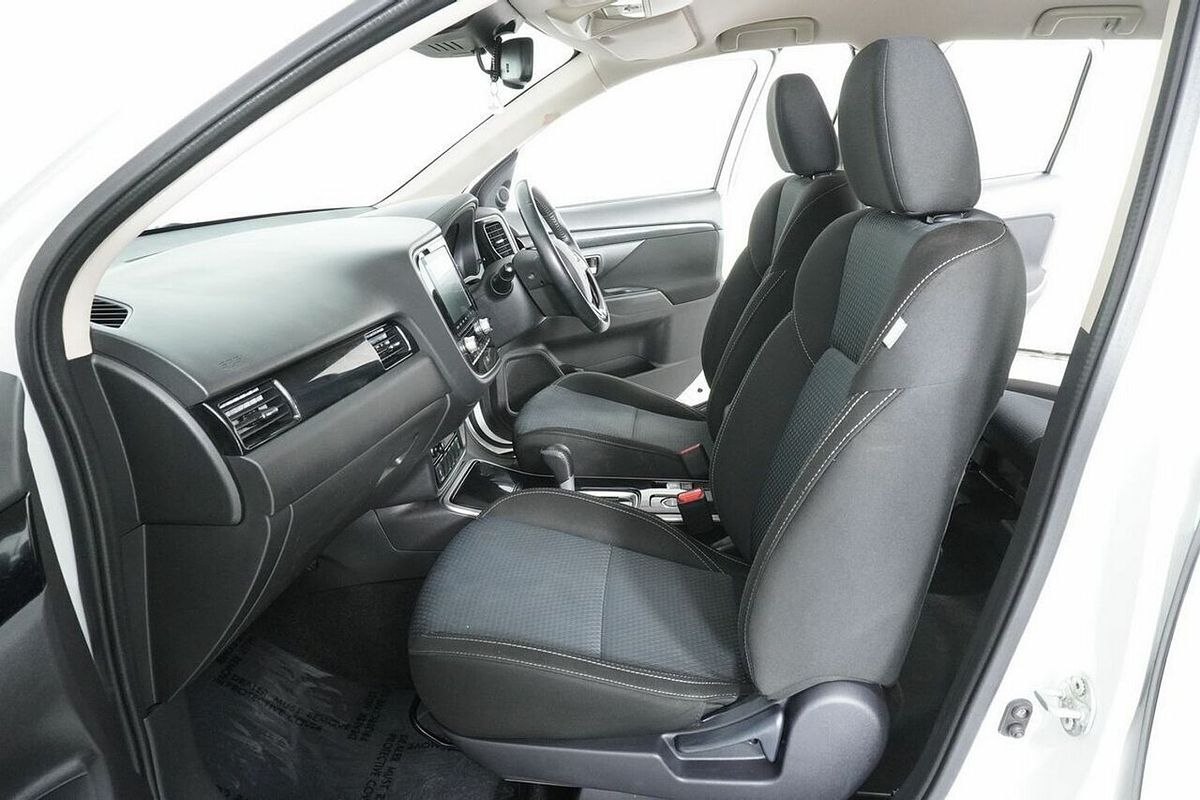 2020 Mitsubishi Outlander ES 7 Seat (AWD) ZL MY20