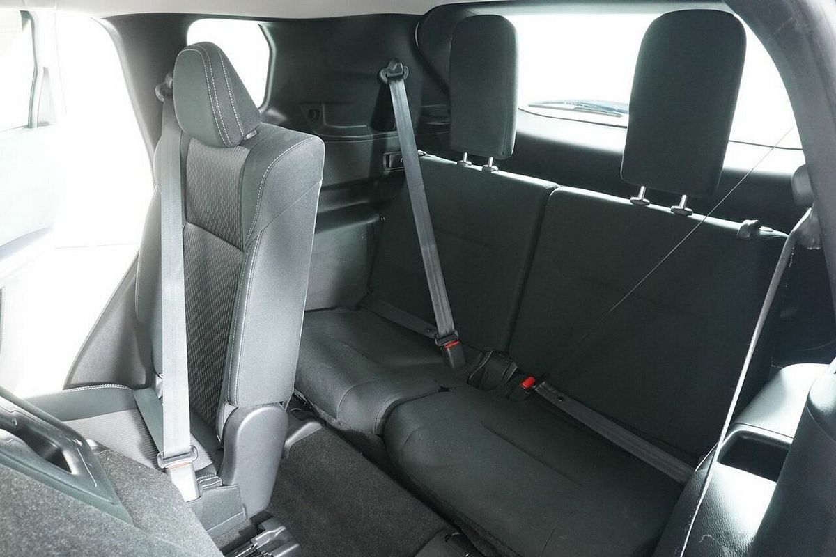 2022 Mitsubishi Outlander LS 7 Seat (AWD) ZM MY23