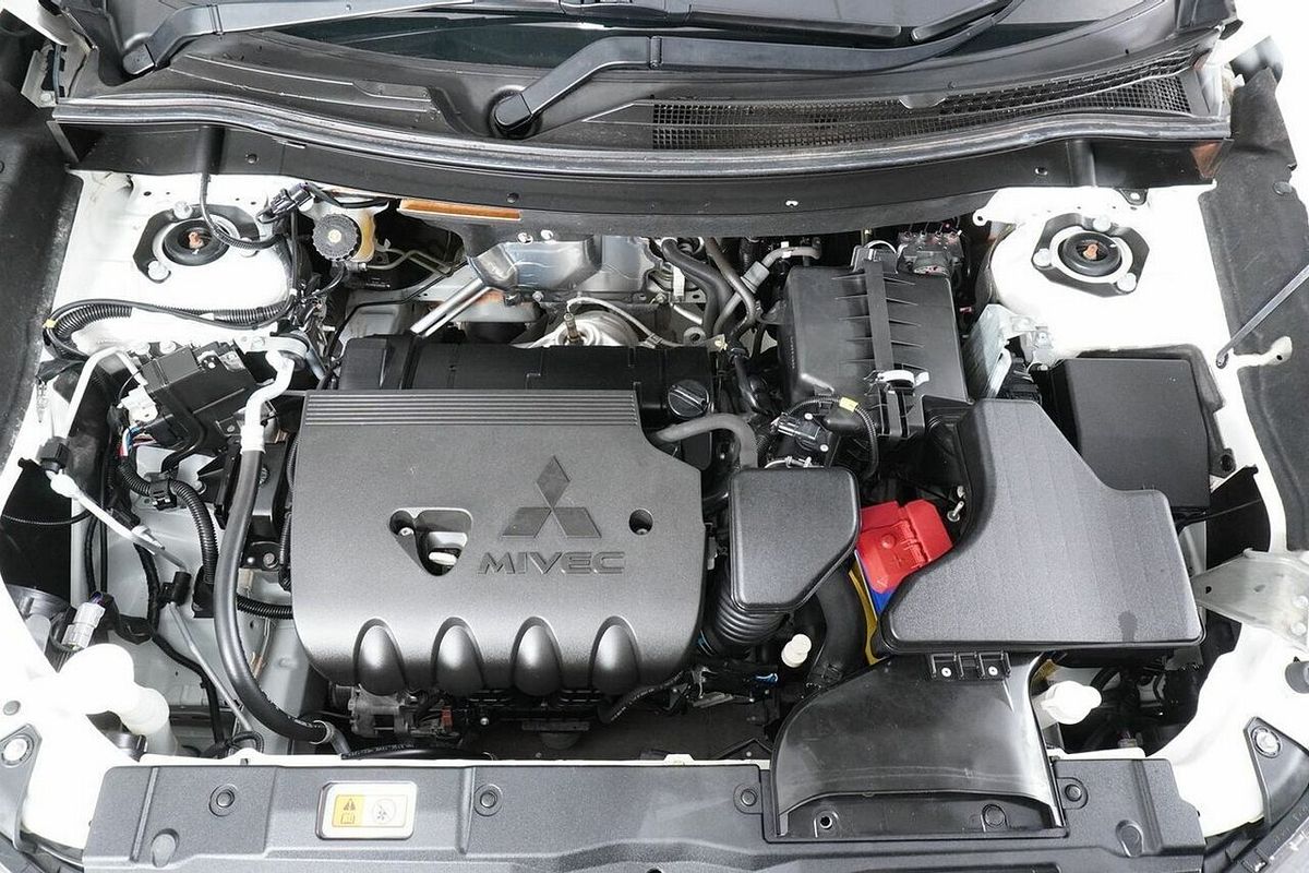 2020 Mitsubishi Outlander ES 7 Seat (AWD) ZL MY20