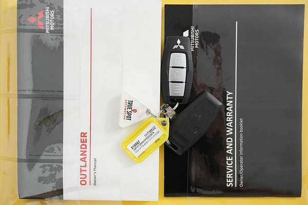 2022 Mitsubishi Outlander LS 7 Seat (AWD) ZM MY23